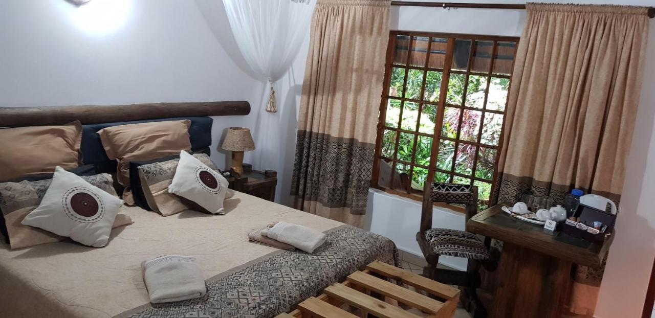African Ambience Guest House St. Lucia Exterior photo